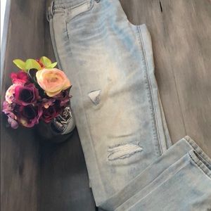 Light wash, distressed jeans